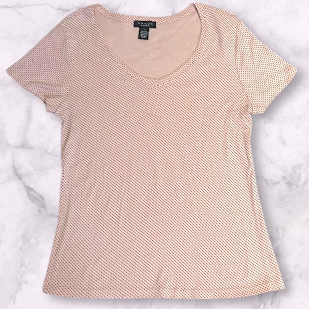 Grace The Perfect Fit Polkadot Top!